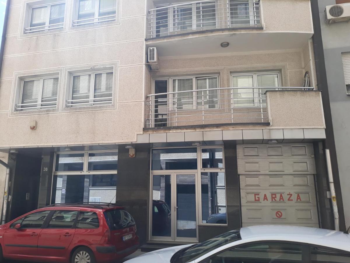 Apartment Ema *